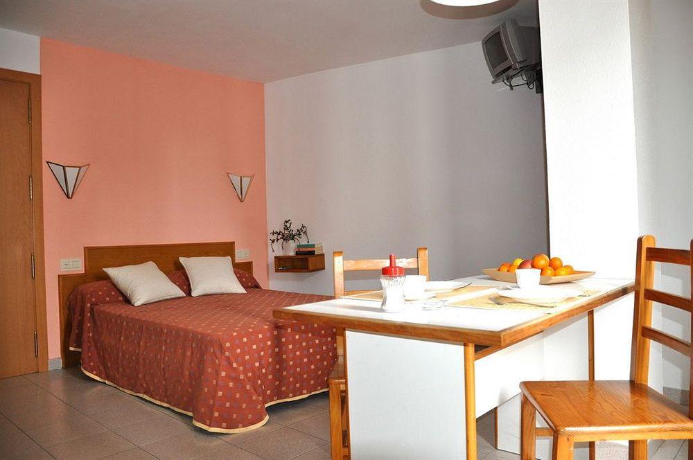 Aparthotel Safari Calella Exterior foto